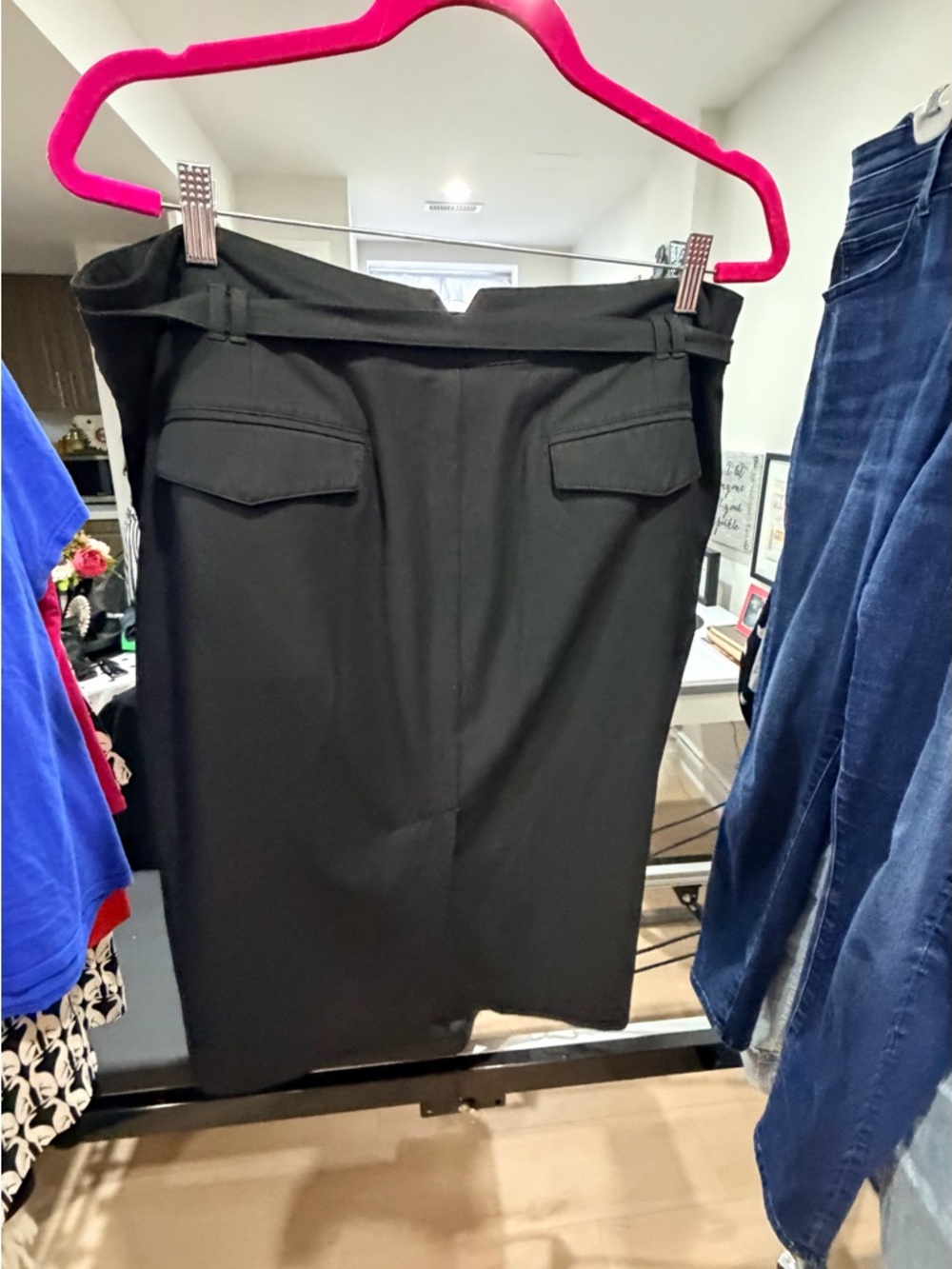 Old Navy Black Tie-Waist Skirt - Picture 3 of 4